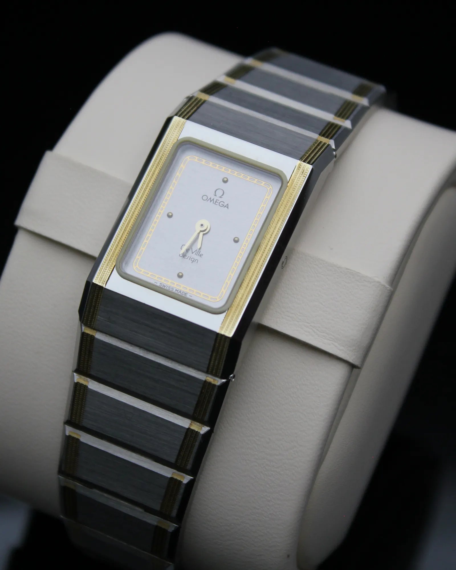 Omega De Ville Design Gold Plated - Ref.595.0034/795.0820 - Cal.1387 - (1982)