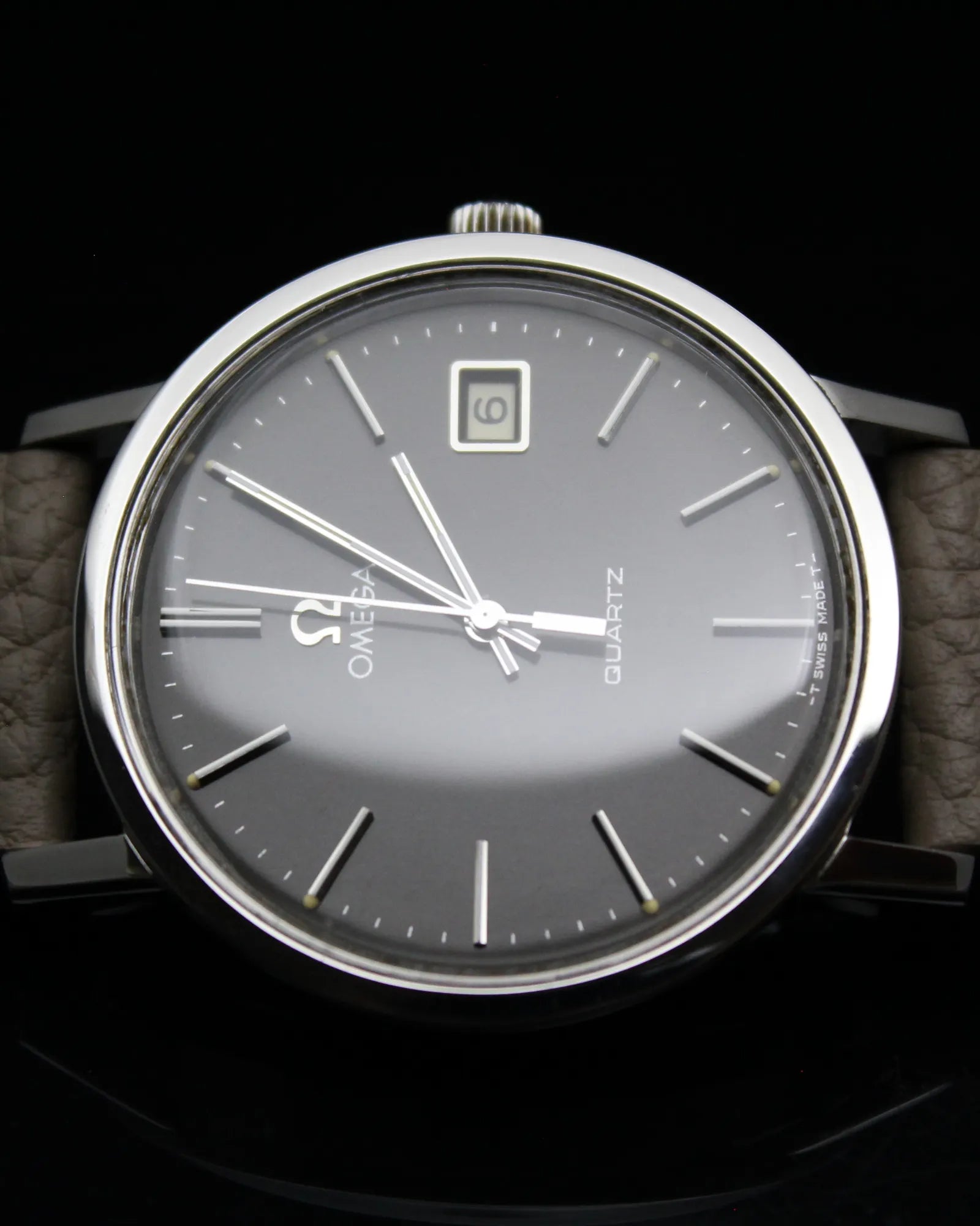 Omega Quartz "Silk Grey" - Ref. 196.0160 - Cal.1342 - (1979)