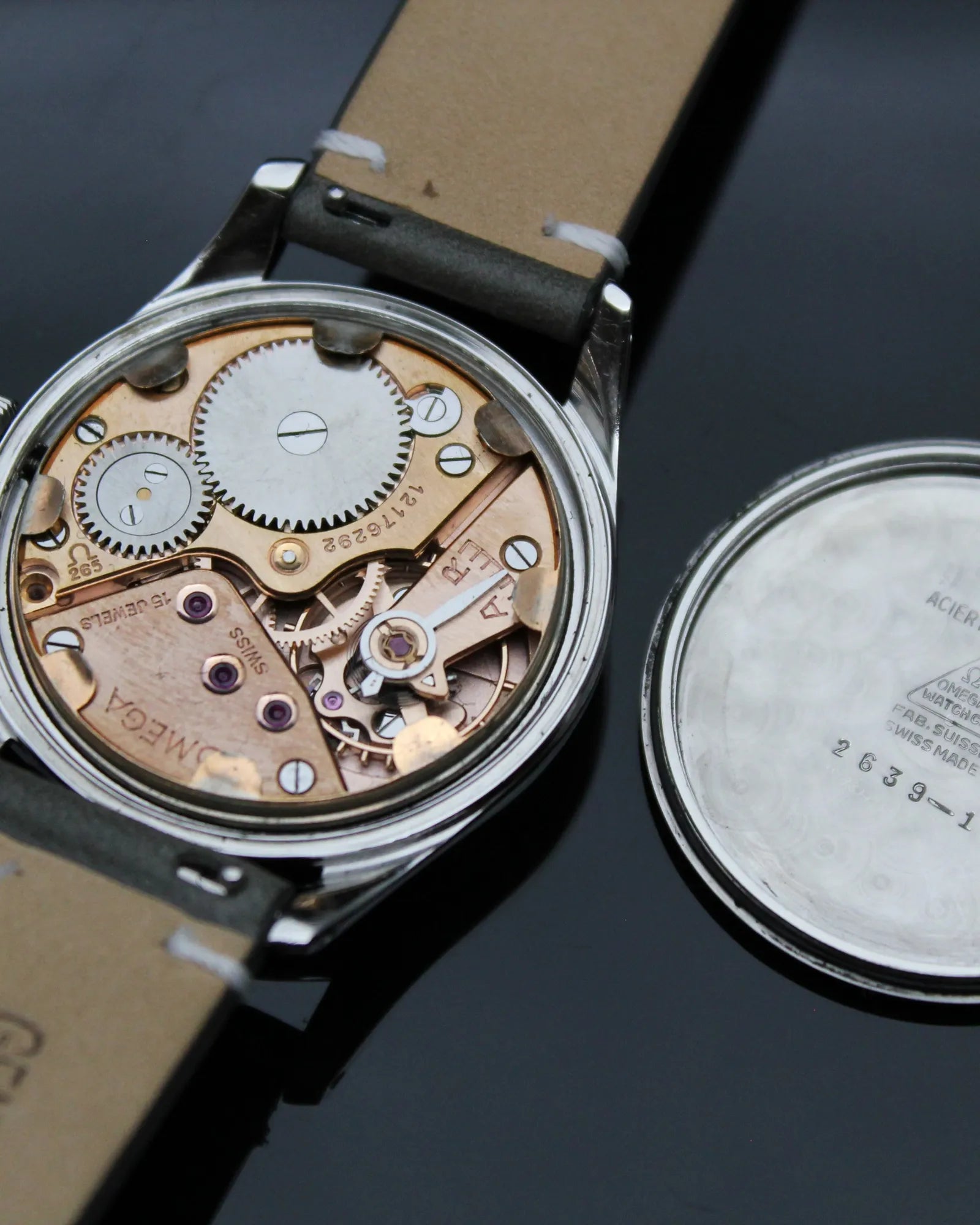 Omega Grey & Beige Bullseye 'Jumbo' - Ref.2639 - Cal.265 - (1950)