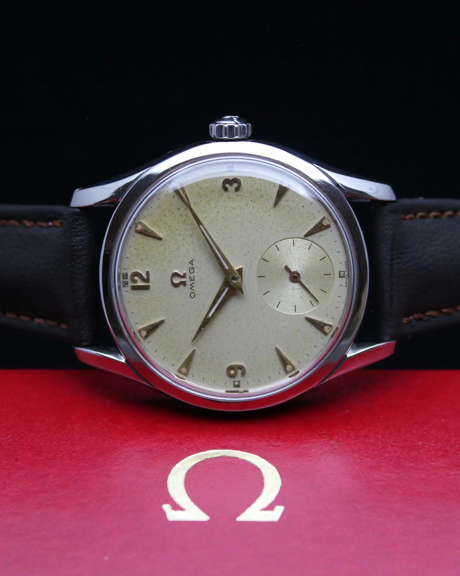 Omega Classic "Jumbo" Vanilla - Ref.2639 - Cal.266 - (1952)