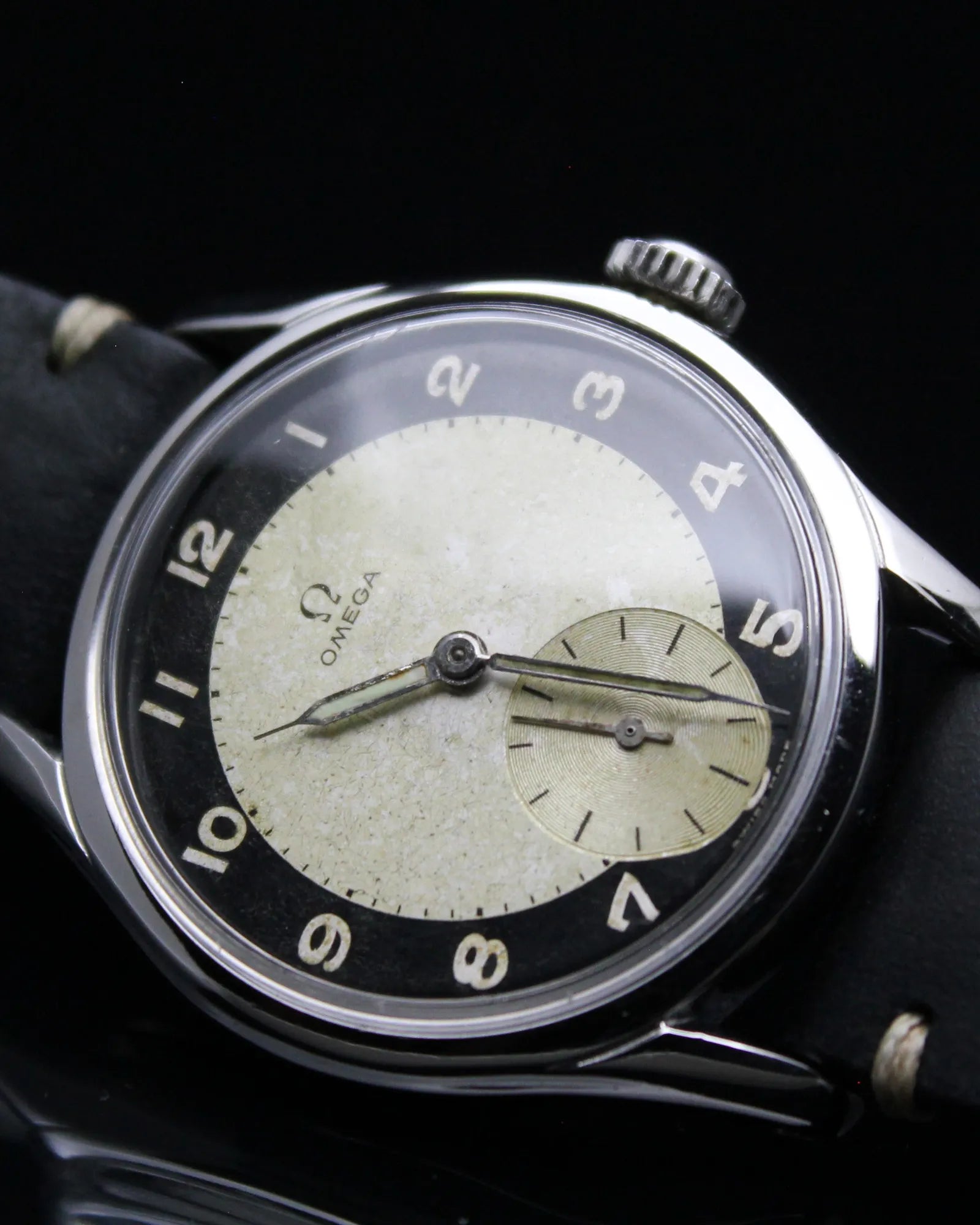 Omega Bullseye/Tuxedo 'Jumbo' - Ref.2639 - Cal.266 - (1952)