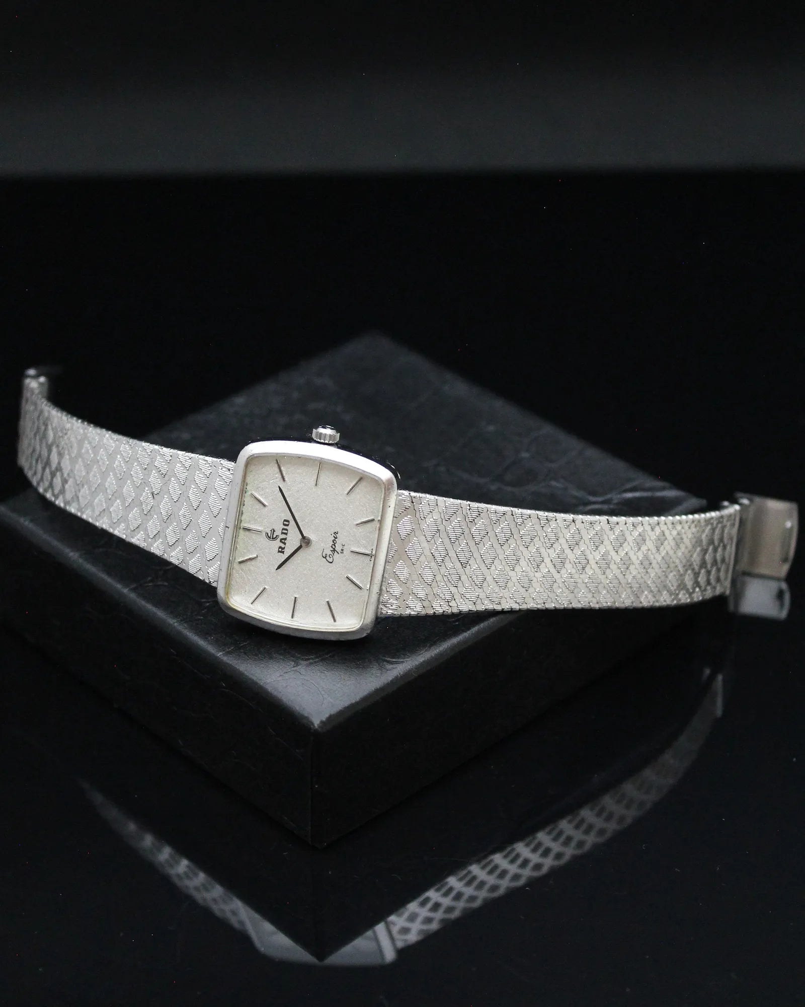 Rado Espoir 'Silver' Rectangular - Mid-size - Unisex/Ladies - Ref. N0261987 - (1970s)