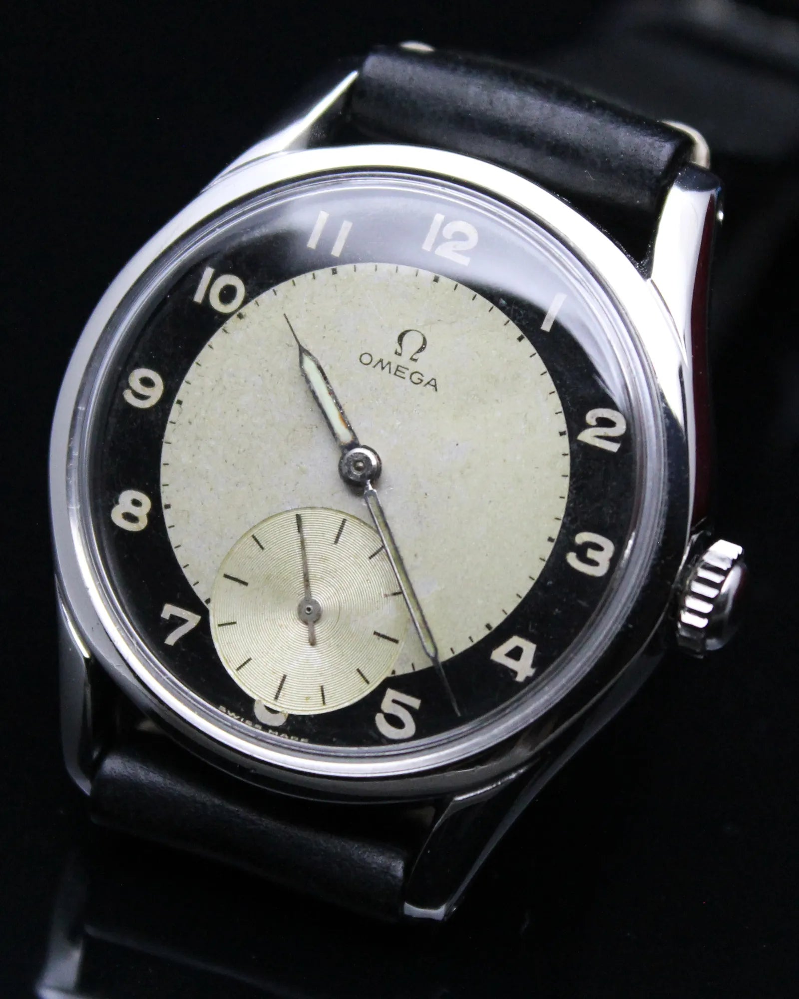 Omega Bullseye/Tuxedo 'Jumbo' - Ref.2639 - Cal.266 - (1952)