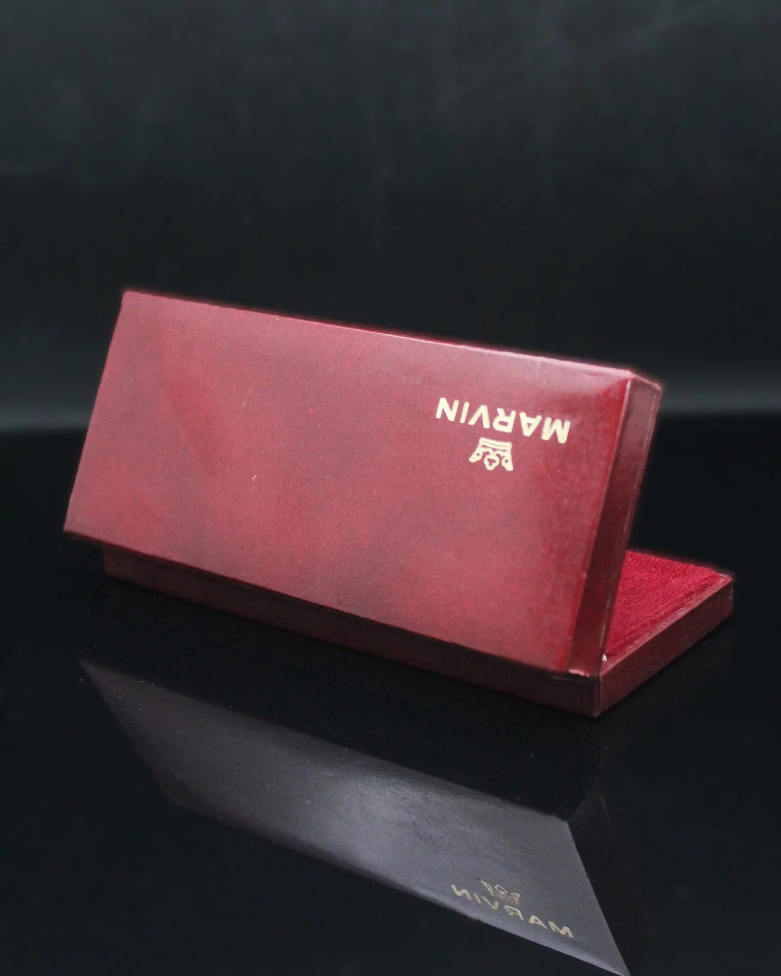 Vintage Marvin Slim Dress Watch Box - Mid-Century - (ca.1950s - 1960s)