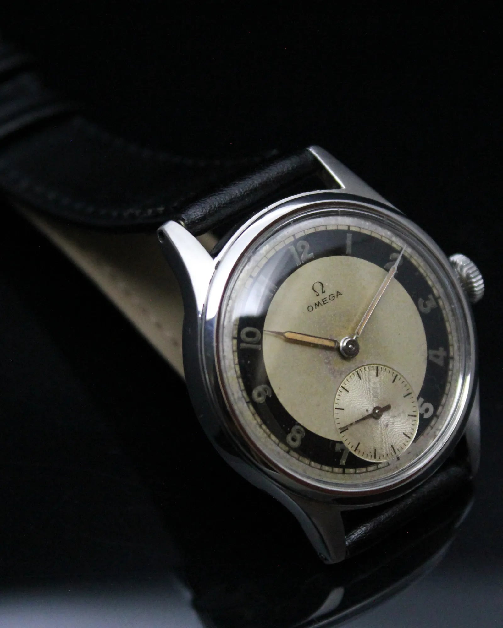 Omega "Tuxedo Bullseye" Classic - Ref.2383 - Cal.30T2P - (1944)