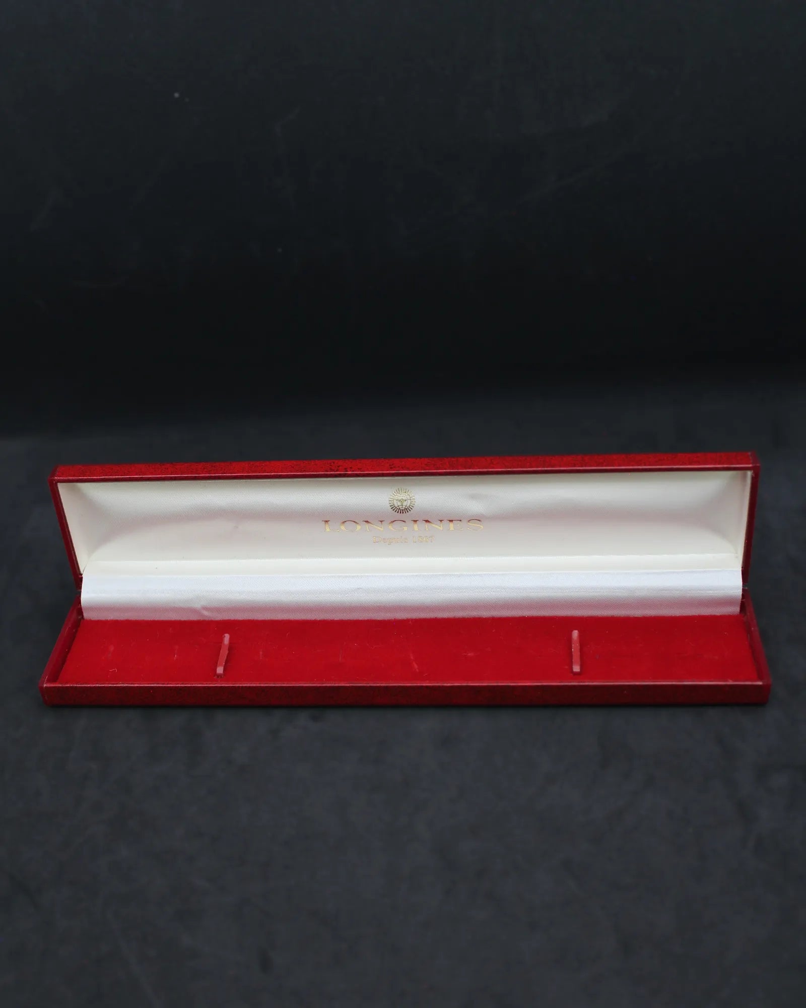 Vintage Longines Red Slender Dress Watch Box – Depuis 1867 (ca. 1965-1981)