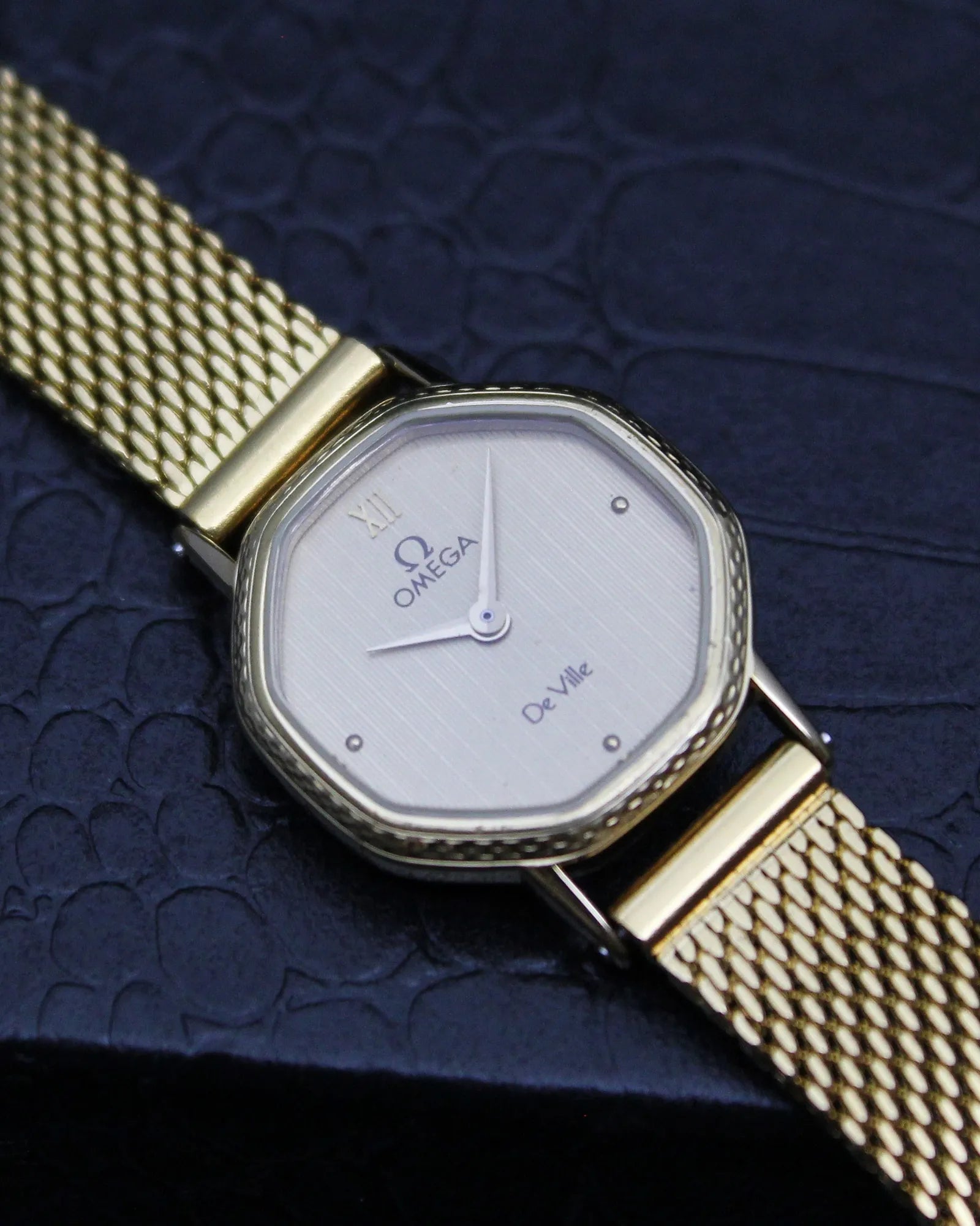 Omega De Ville Ladies Gold Plated - Ref.591.0257 - Cal.1387 - (1985)