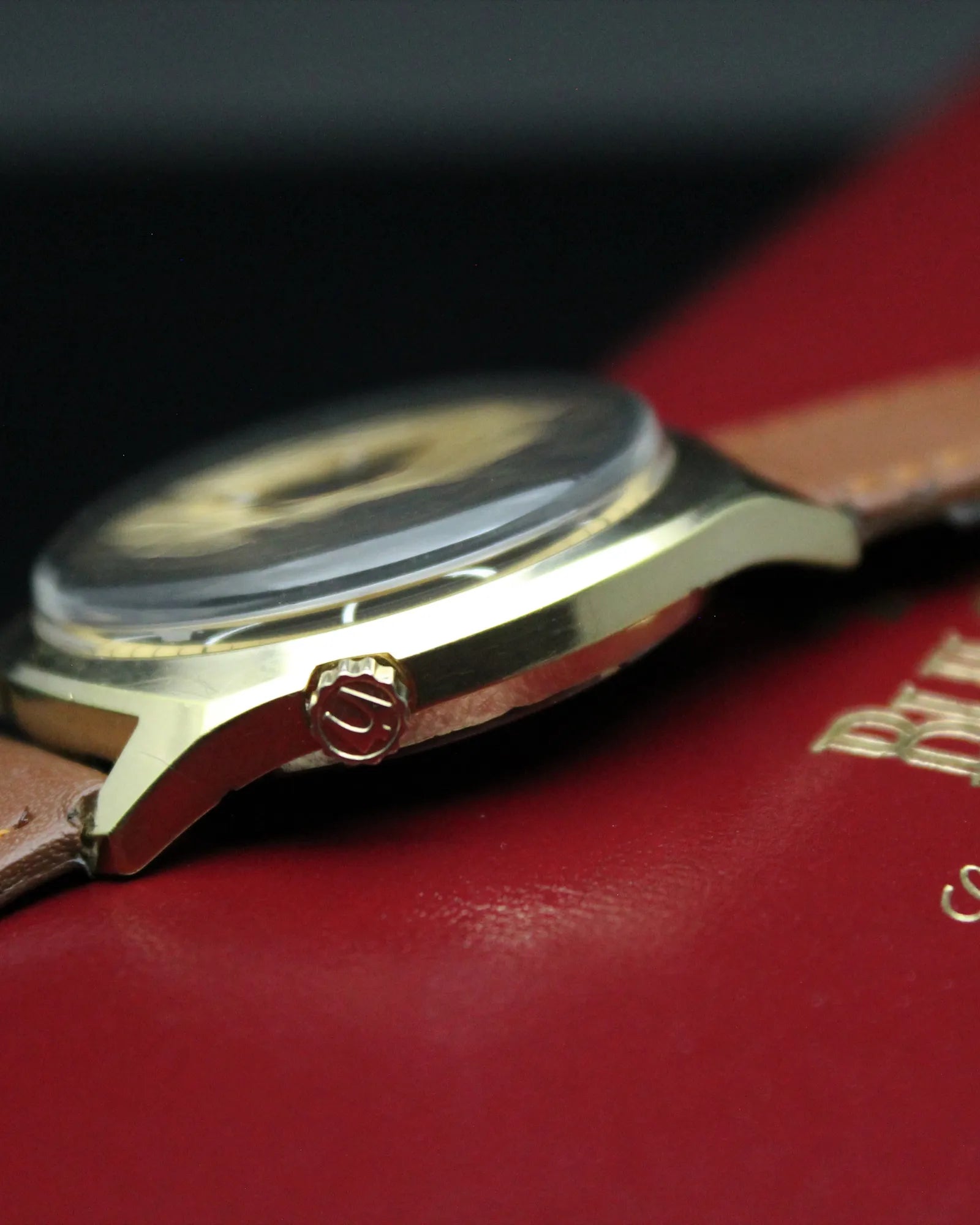 Bulova Accutron 'Space-Age' Gold Plated Tuning Fork - N1 - (1971)