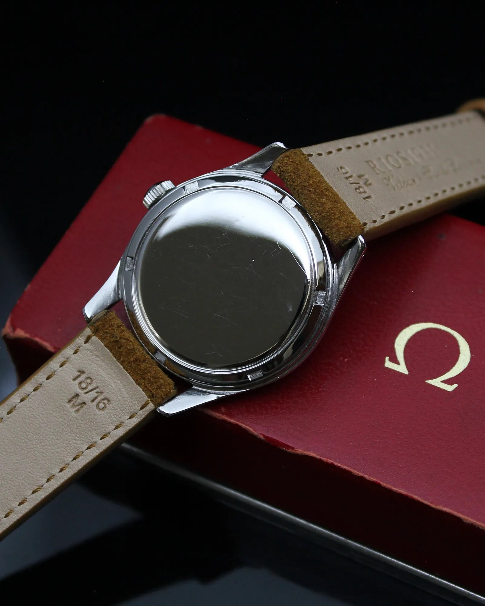 Omega 'Black & Gold' Classic Dress - Ref. 2640 - Cal.283 - (1953)