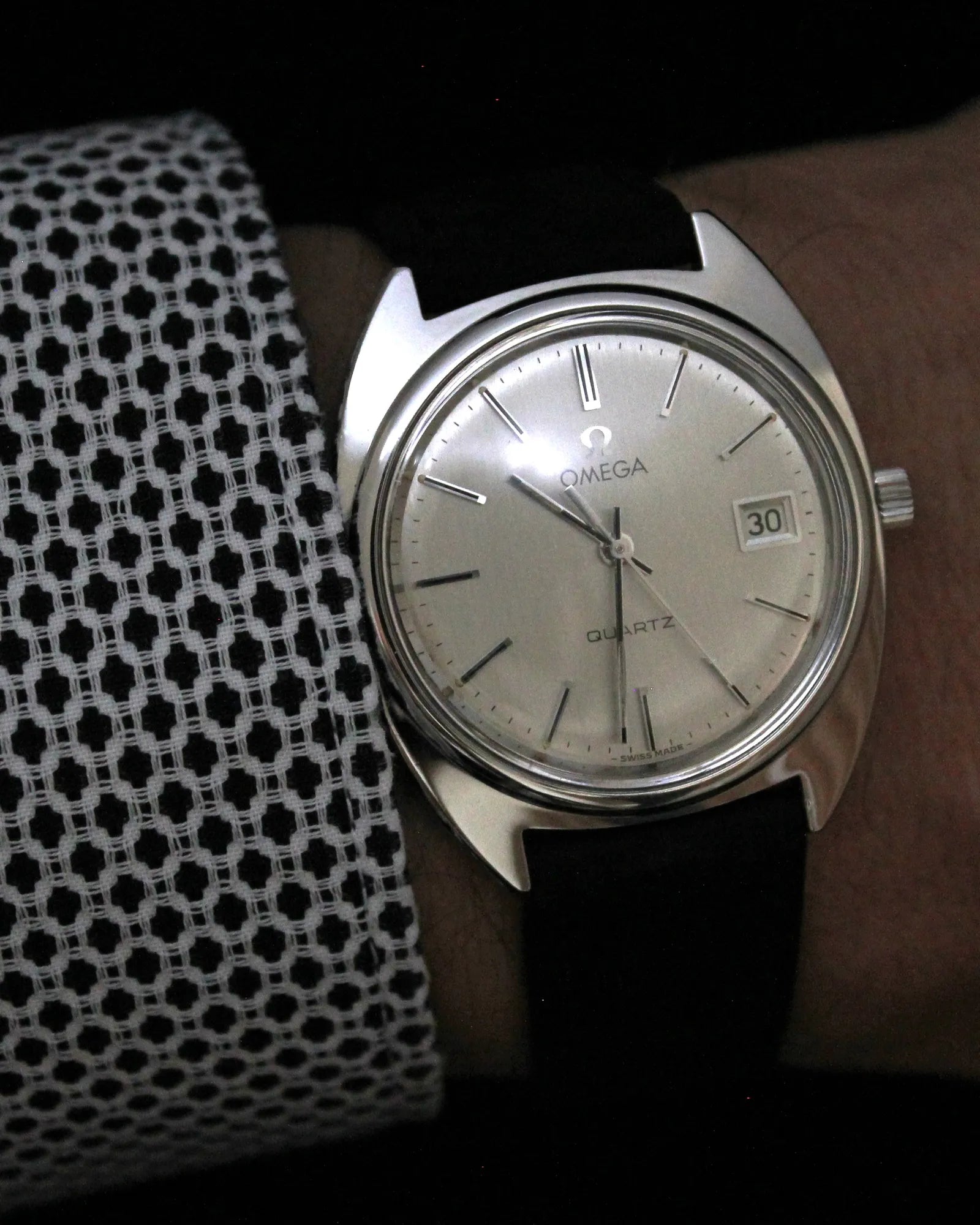 Omega 'C-shape' Quartz Dress Watch - Ref.196.0121 - (1978)
