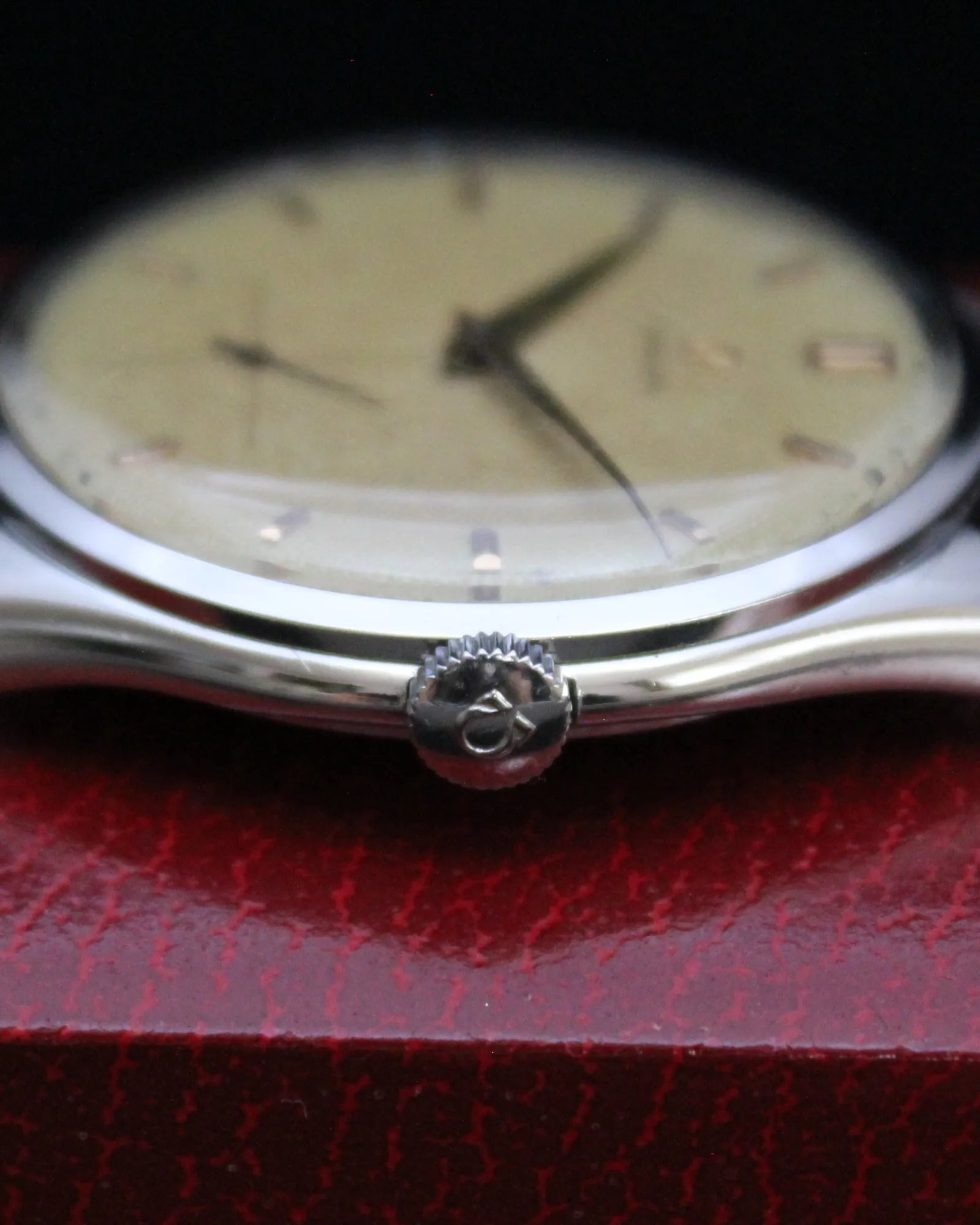 Omega Classic 'Jumbo Honeycomb' - Ref.2505 - Cal.265 - (1950)