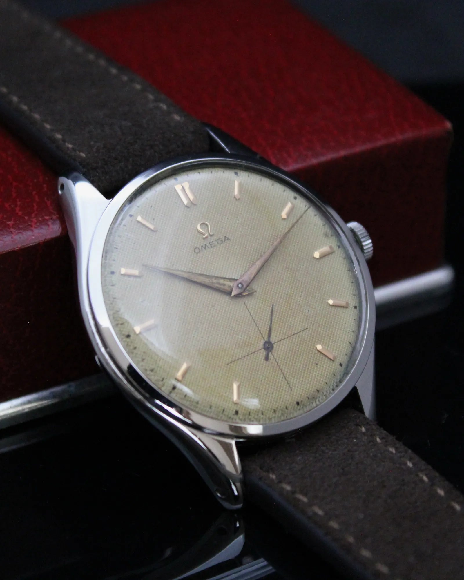 Omega Classic 'Jumbo Honeycomb' - Ref.2505 - Cal.265 - (1950)
