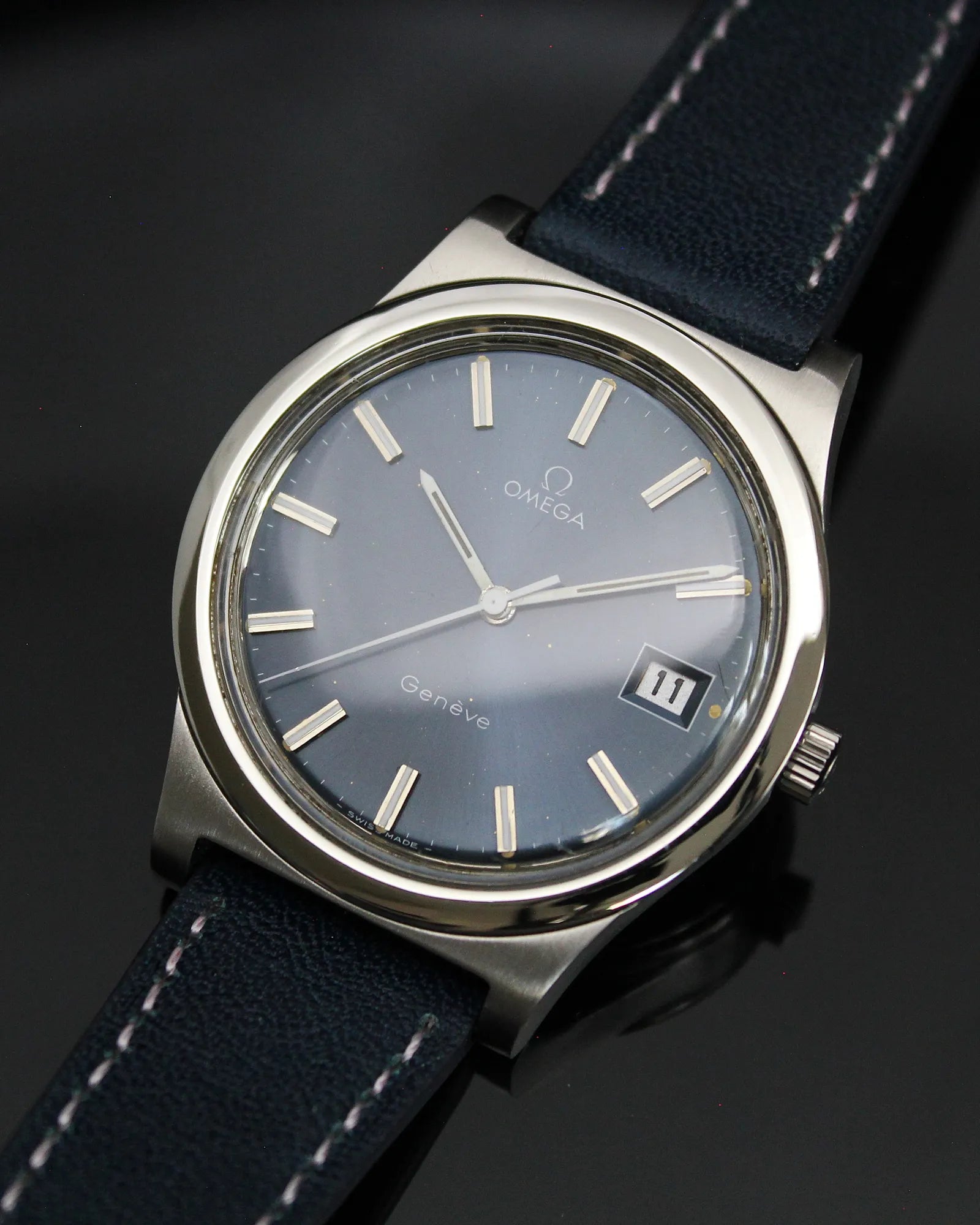 Omega Geneve Date 'Deep Blue' - Ref. 136.0102 - Cal.1030 - (1972)